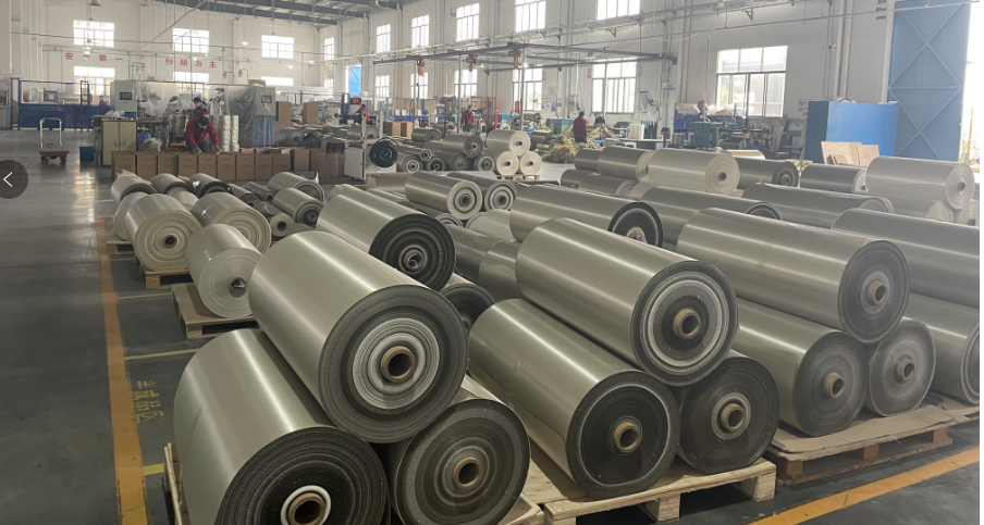 攜手跨越巔峰，鑄就湖北中天云母傳奇